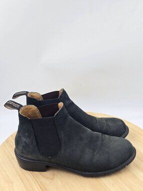 Blundstone BL 1977 Ankle Chelsea Boot Low Heel Black Nubuck Leather Womens sz 7